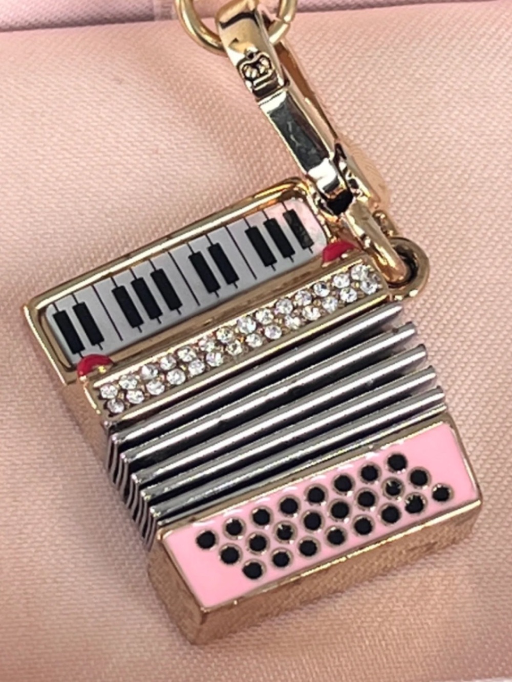 Vintage Juicy couture accordion charm and chain necklace - Picture 4 of 8